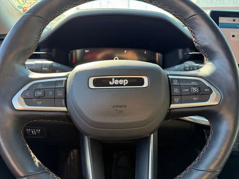 Used 2022 Jeep Compass Limited w/ Elite Group image 33