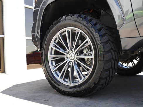 Used 2022 Toyota Tundra Capstone AWD/4WD image 72