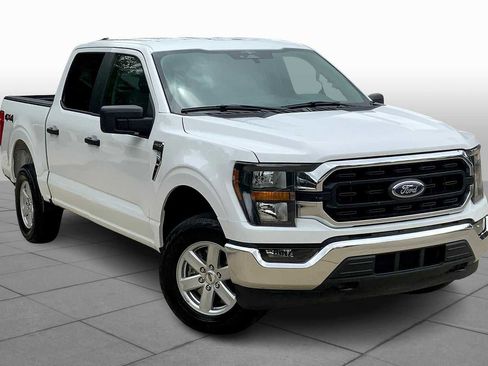 Used 2023 Ford F150 XLT image 2