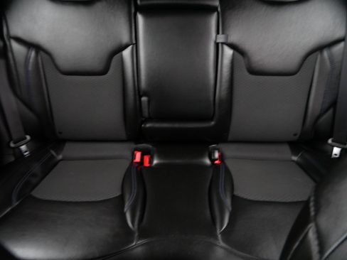 Used 2023 Jeep Compass Latitude image 13