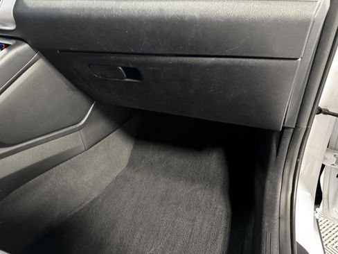 Used 2023 Kia K5 GT-Line image 35