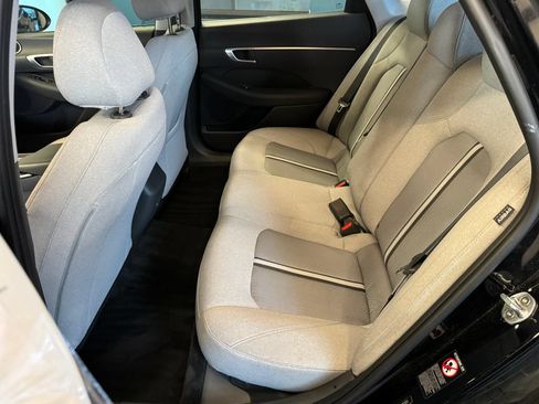 Used 2020 Hyundai Sonata SE FWD image 21
