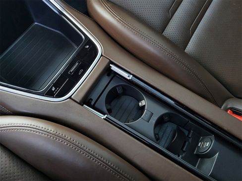 Used 2017 Porsche Panamera Turbo image 22
