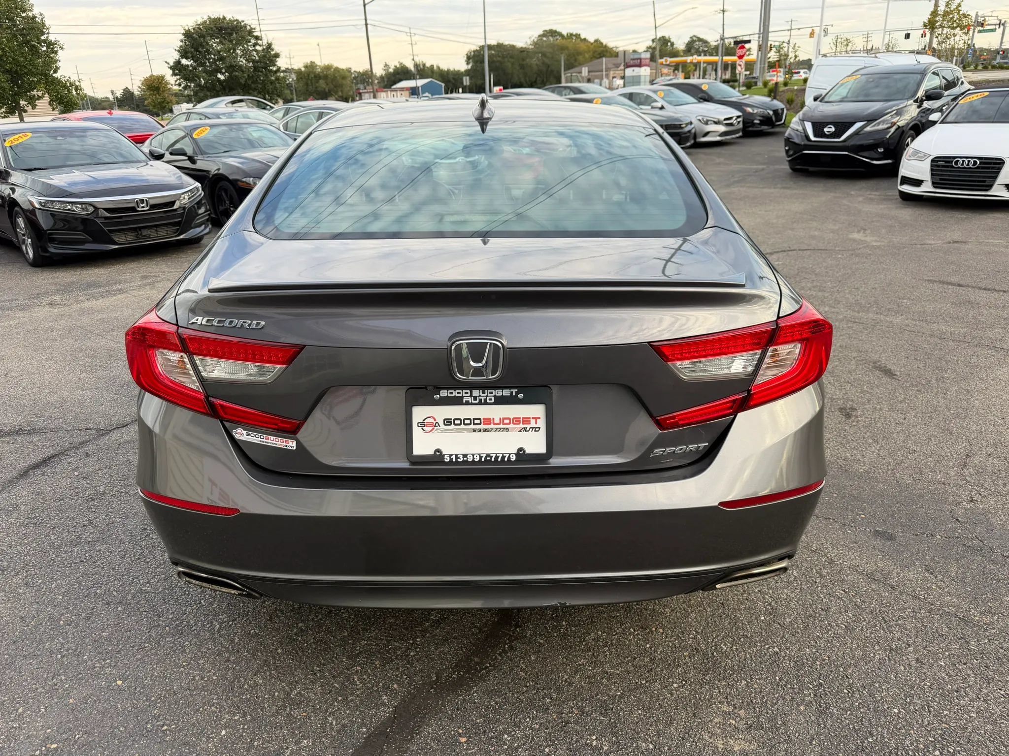 Used 2018 Honda Accord Sport image 8