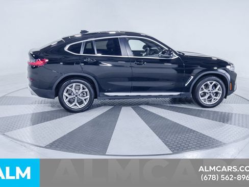 Used 2025 BMW X4 xDrive30i AWD/4WD image 11