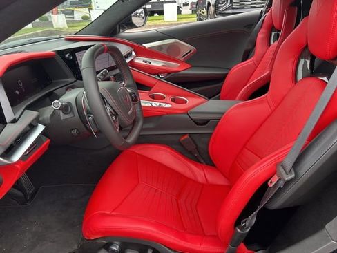 Used 2026 Chevrolet Corvette Stingray Premium Cpe w/ Z51 Performance Package RWD image 19