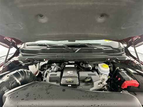 Used 2022 RAM 2500 Limited image 33
