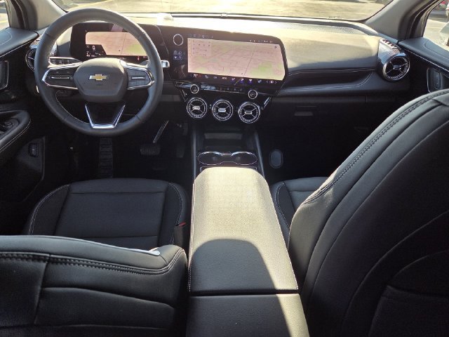 Certified 2024 Chevrolet Blazer EV LT AWD/4WD image 17