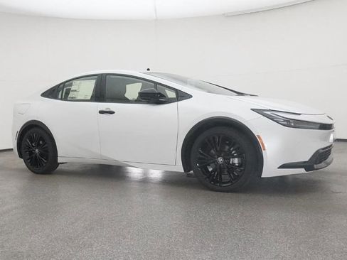 New 2026 Toyota Prius Plug-In Hybrid image 28