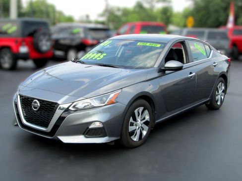 Used 2021 Nissan Altima 2.5 S image 3