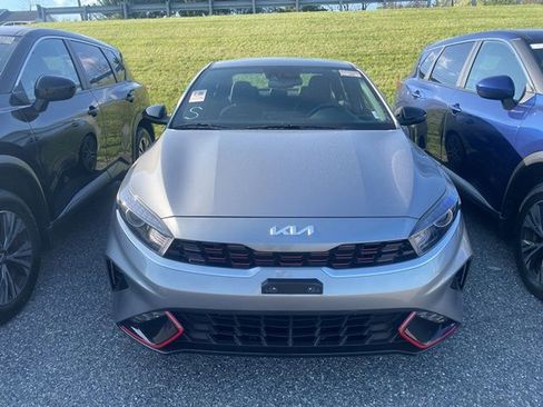 Used 2023 Kia Forte GT-Line FWD image 2