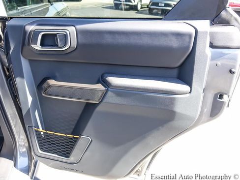 Used 2024 Ford Bronco Badlands AWD/4WD image 24