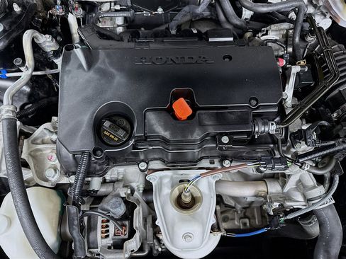 Used 2023 Honda Civic Sport image 39