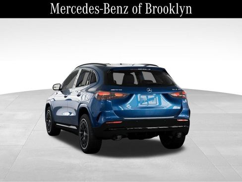 Used 2025 Mercedes-Benz GLA 35 AMG 4MATIC image 27