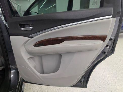 Used 2017 Acura MDX SH-AWD image 35