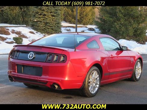 Used 2013 Ford Mustang Premium image 12
