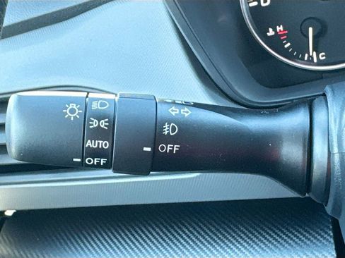 New 2026 Subaru Crosstrek 2.5i Limited w/ Crosstrek Mirror Package image 12