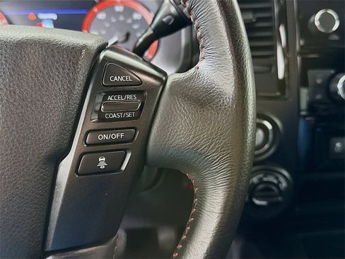 Used 2024 Nissan Titan PRO-4X image 23