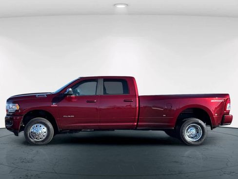 Used 2022 RAM 3500 Big Horn w/ Level A Equipment Group image 9