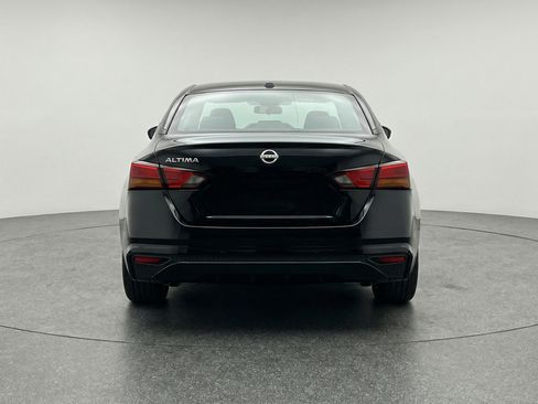 Used 2025 Nissan Altima 2.5 SV image 7