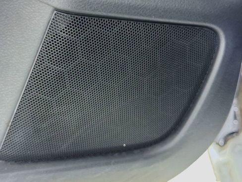 Used 2025 Nissan Sentra SV image 21