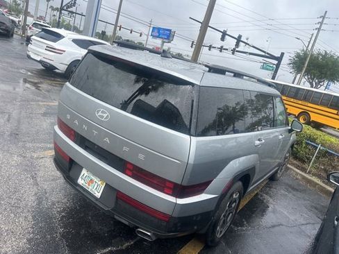 Used 2024 Hyundai Santa Fe SEL image 7
