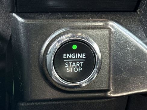 Certified 2021 Ford F150 XLT w/ Equipment Group 302A High image 46