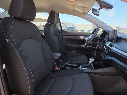 Used 2024 Kia Forte LXS image 18