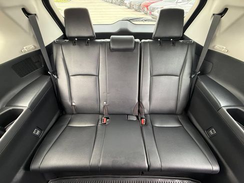 Used 2024 Toyota Grand Highlander FWD image 40