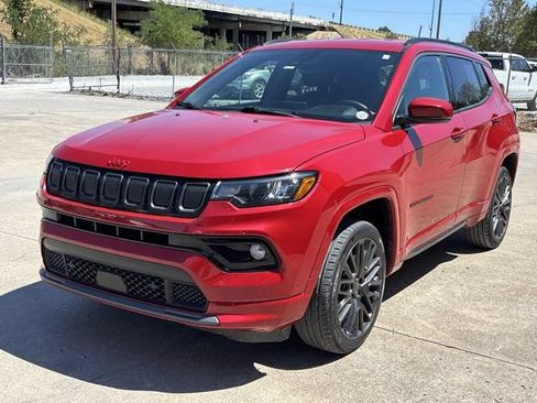 Used 2022 Jeep Compass Limited AWD/4WD image 9