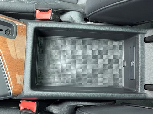 Used 2023 Audi A4 2.0T Premium w/ Convenience Package image 32