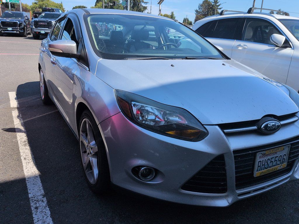 Used 2014 Ford Focus Titanium FWD image 1