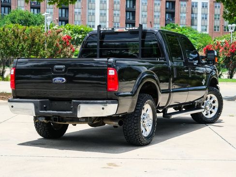 Used 2015 Ford F250 XLT w/ XLT Premium Package AWD/4WD image 24
