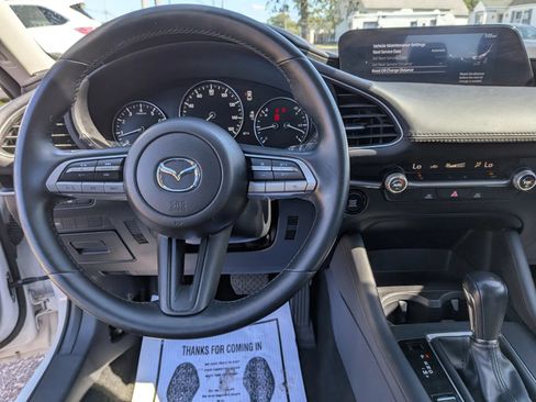 Used 2023 MAZDA MAZDA3 s FWD image 35