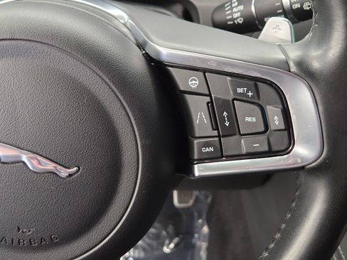 Used 2019 Jaguar F-PACE S AWD/4WD image 19