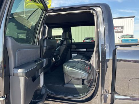 Used 2025 Ford F250 Platinum AWD/4WD image 24