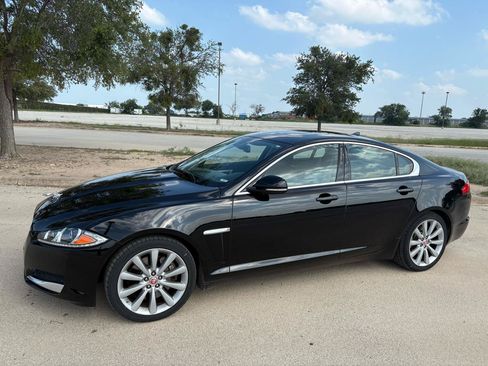 Used 2014 Jaguar XF 3.0 AWD/4WD image 2