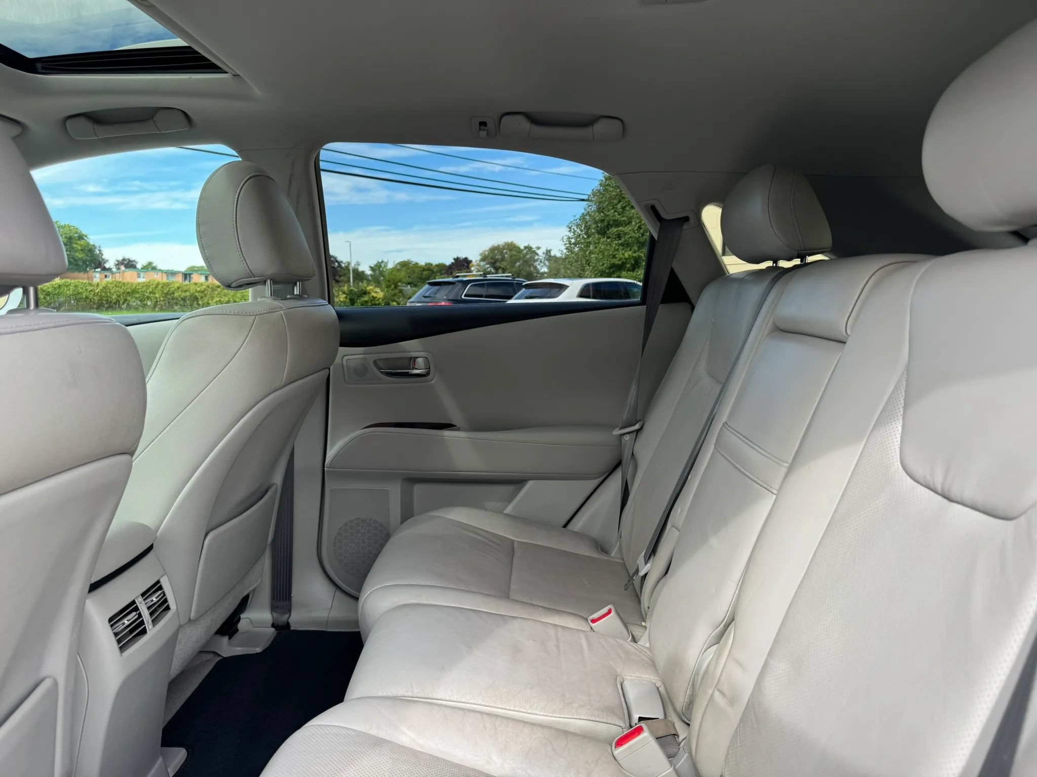 Used 2012 Lexus RX 350 AWD w/ Premium Pkg image 36