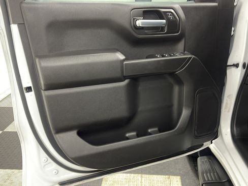 Used 2023 Chevrolet Silverado 1500 Custom RWD image 11
