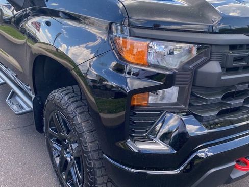 Certified 2025 Chevrolet Silverado 1500 Custom Trail Boss w/ LPO, Dark Essentials Package image 11