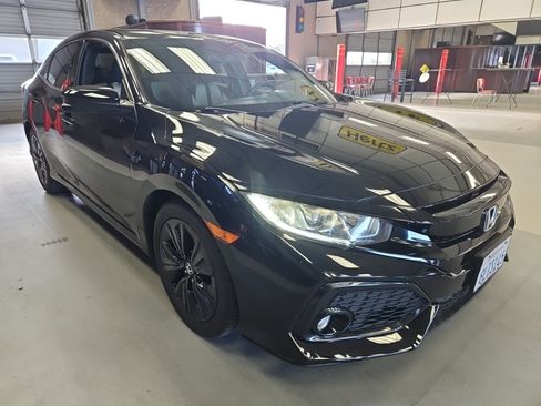 Used 2018 Honda Civic EX image 4