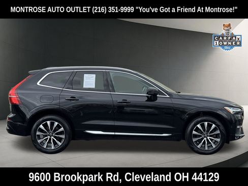 Certified 2023 Volvo XC60 B5 Plus AWD/4WD image 3