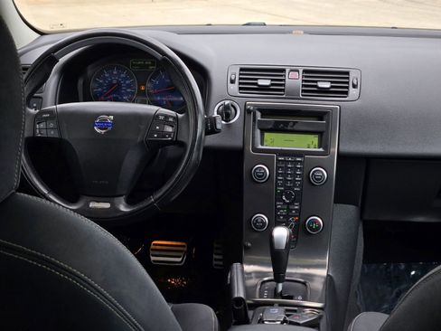 Used 2011 Volvo C30 FWD image 23