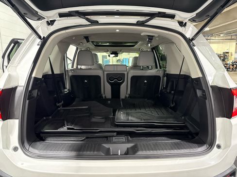 Used 2025 Honda Pilot Touring image 30