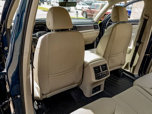 Used 2022 Volkswagen Atlas SE image 28