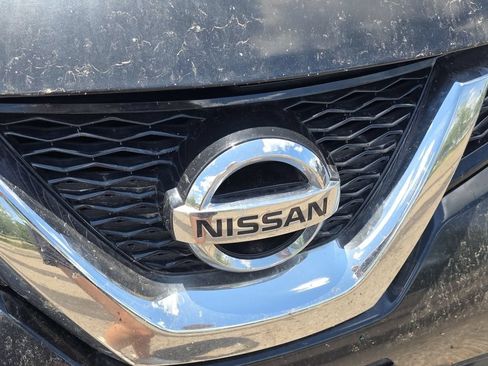 Used 2016 Nissan Rogue S w/ Appearance Package FWD image 8
