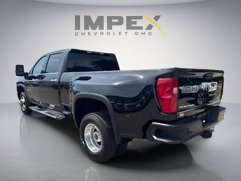 Used 2023 Chevrolet Silverado 3500 High Country AWD/4WD image 3