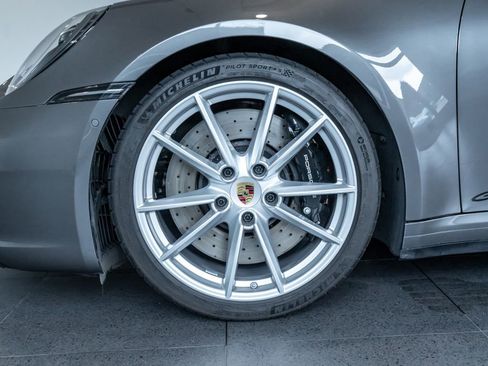 Certified 2023 Porsche 911 Targa 4 GTS AWD/4WD image 11