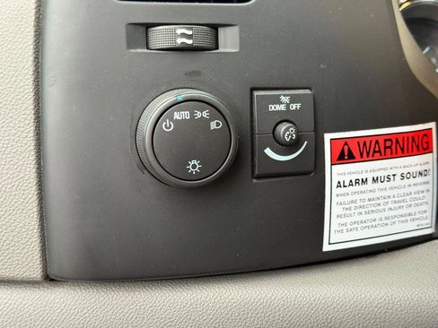 Used 2008 Chevrolet Silverado 3500 W/T image 18