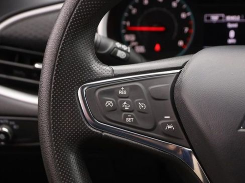 Used 2024 Chevrolet Malibu LT image 11